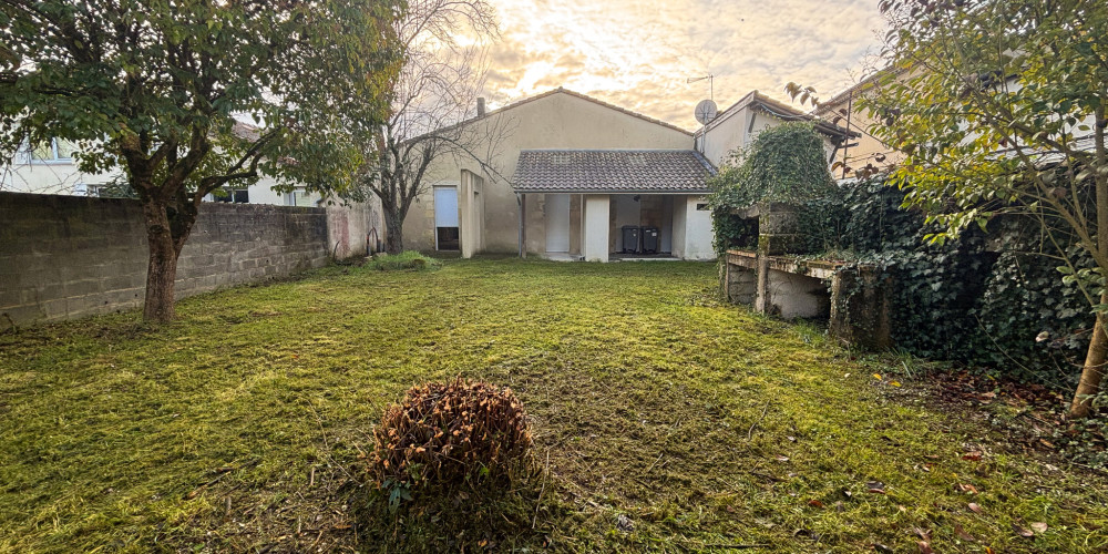 local commercial à BEAUTIRAN (33640)